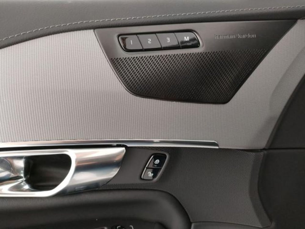 Volvo XC90 usata a Modena (13)