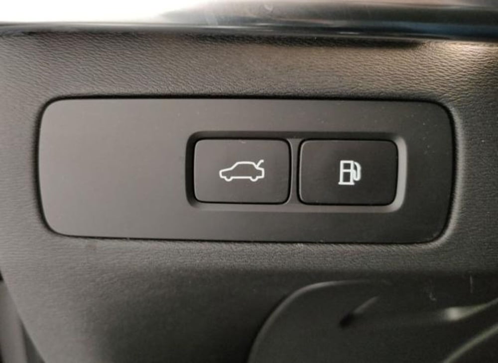 Volvo XC90 usata a Modena (15)