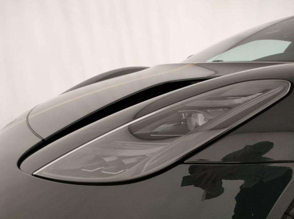 Lotus Emira nuova a Modena (9)