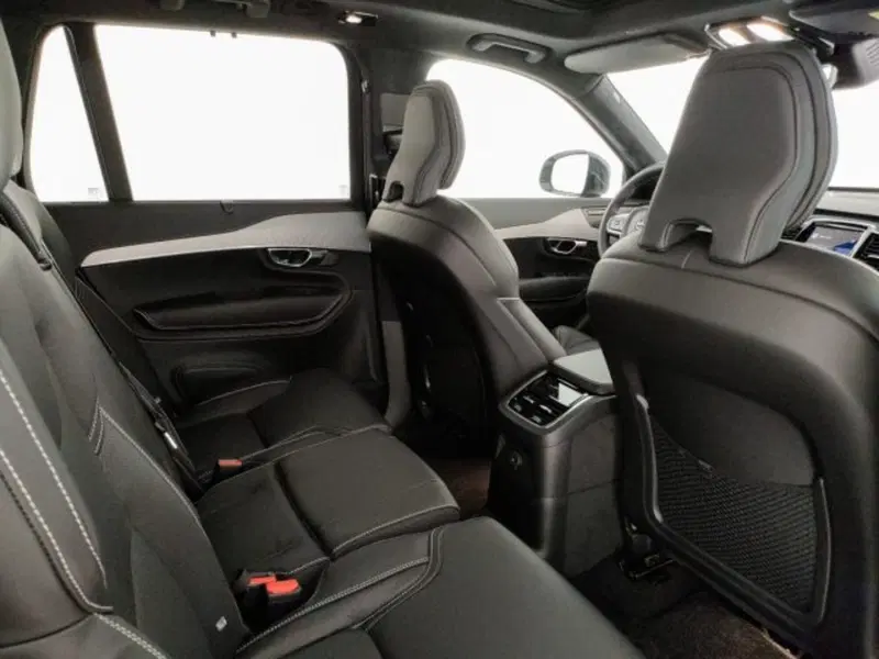 Volvo XC90 usata a Modena (10)