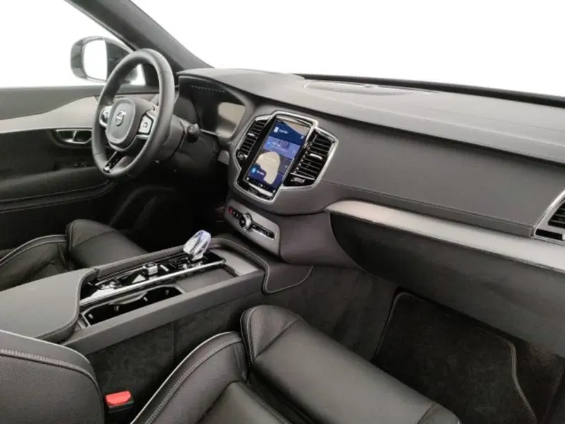Volvo XC90 usata a Modena (11)