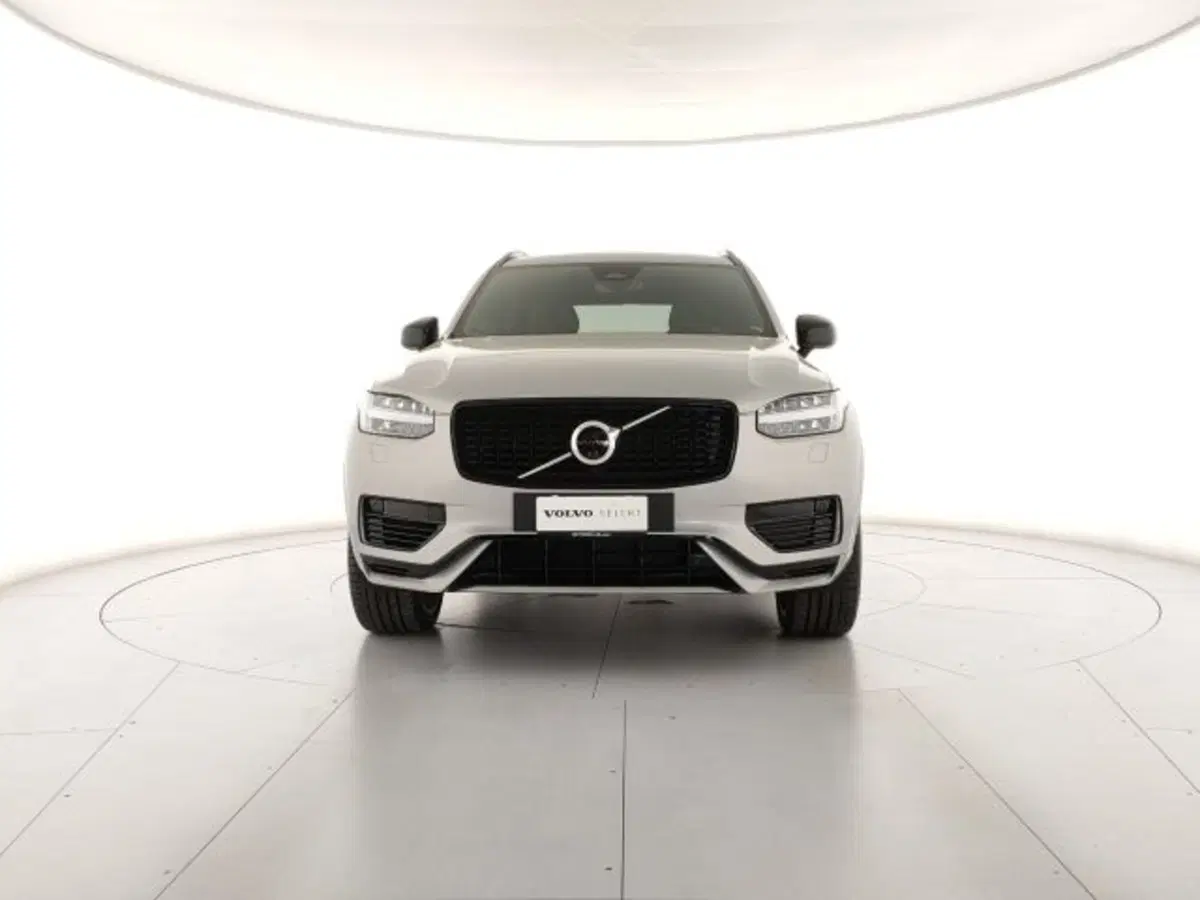 Volvo XC90 usata a Modena (3)