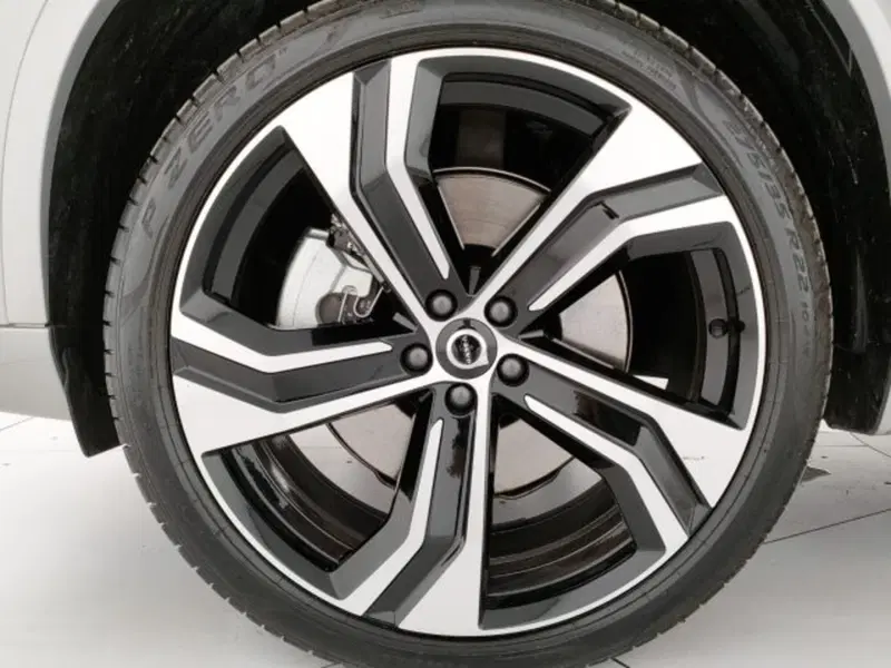 Volvo XC90 usata a Modena (7)