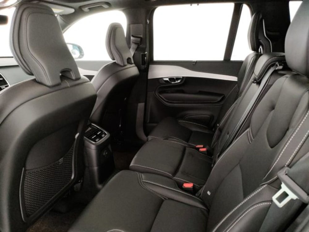 Volvo XC90 usata a Modena (9)