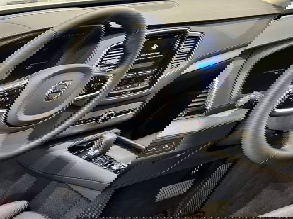 Volvo XC90 nuova a Modena (13)