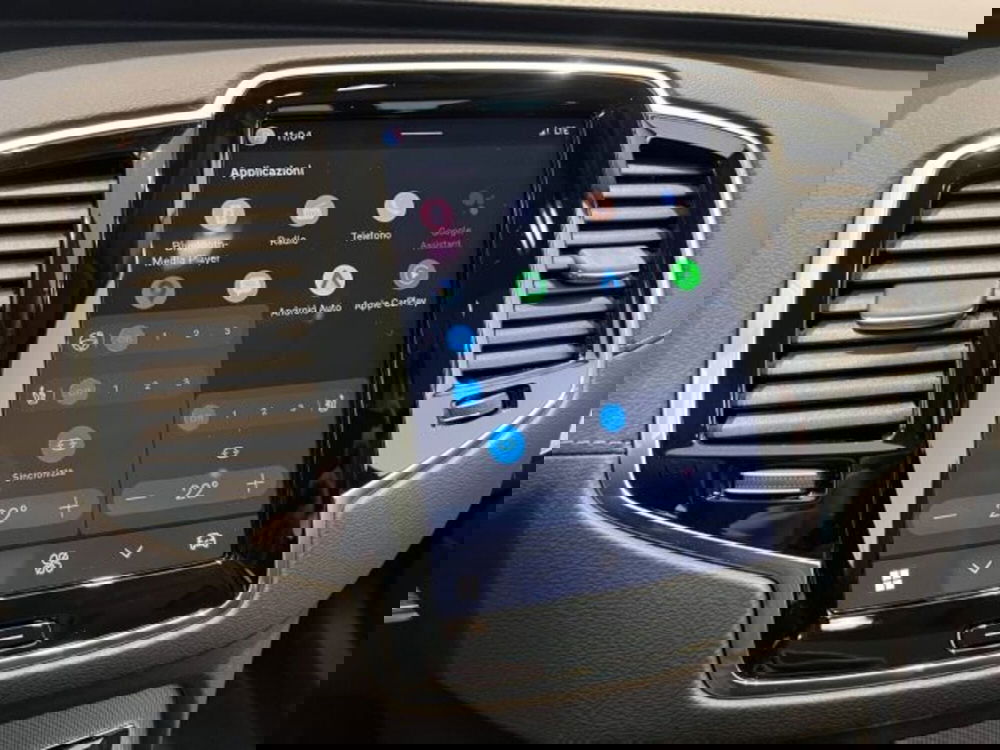 Volvo XC90 nuova a Modena (14)