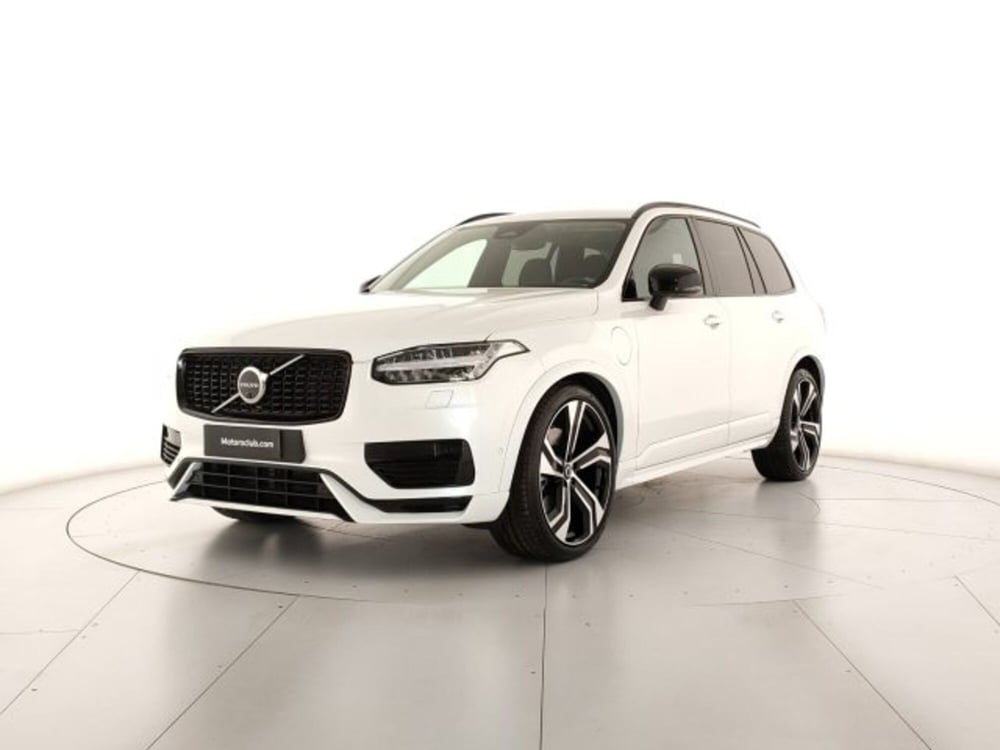 Volvo XC90 nuova a Modena (2)