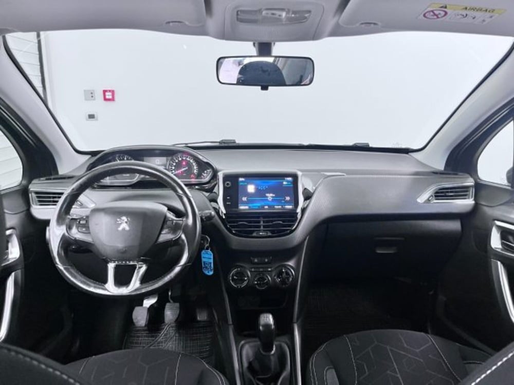 Peugeot 2008 usata a Oristano (11)