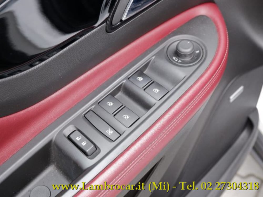 Opel Mokka nuova a Milano (6)