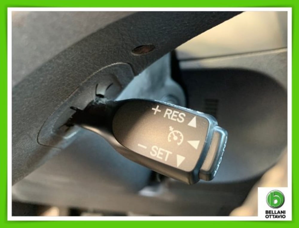 Toyota Auris Station Wagon usata a Belluno (13)