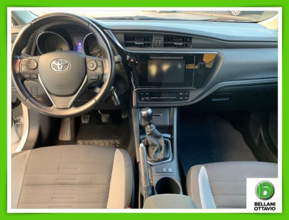Toyota Auris Station Wagon usata a Belluno (6)