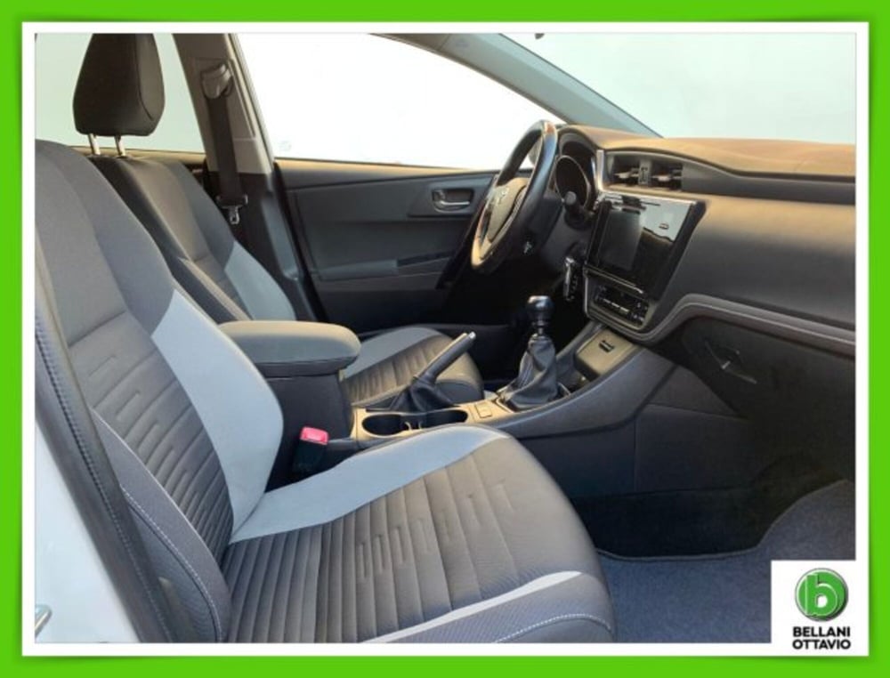 Toyota Auris Station Wagon usata a Belluno (7)