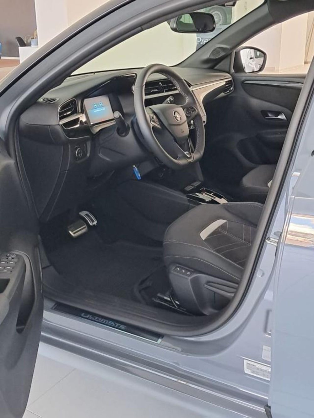 Opel Corsa usata a Napoli (6)