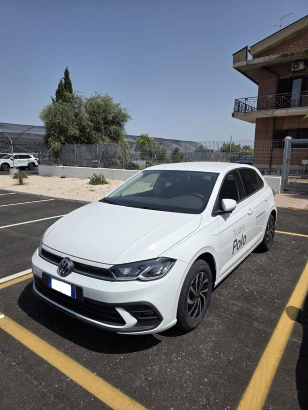 Volkswagen Polo nuova a Napoli (2)