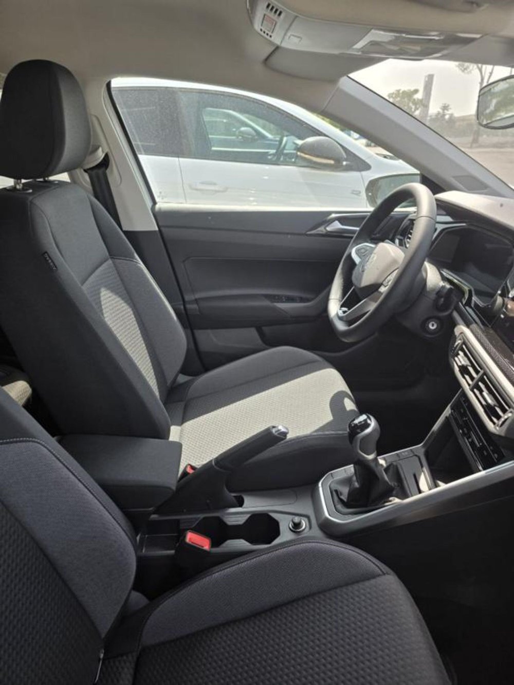 Volkswagen Polo nuova a Napoli (5)