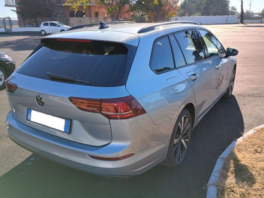 Volkswagen Golf Variant usata a Napoli (4)