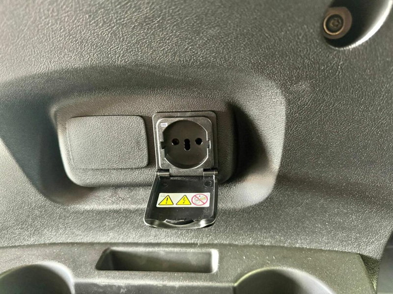 Toyota Proace Max Furgone nuova a Monza e Brianza (13)