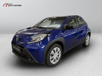 Toyota Aygo X 1.0 Active 72cv nuova a Monza