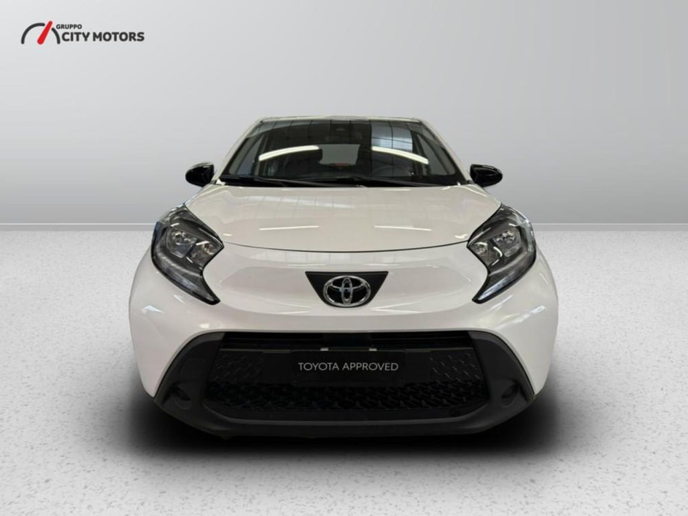 Toyota Aygo X nuova a Monza e Brianza (2)