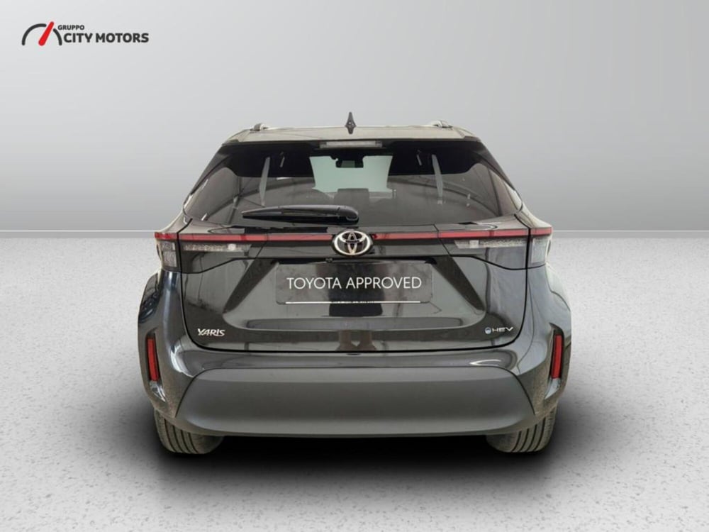 Toyota Yaris Cross nuova a Monza e Brianza (5)