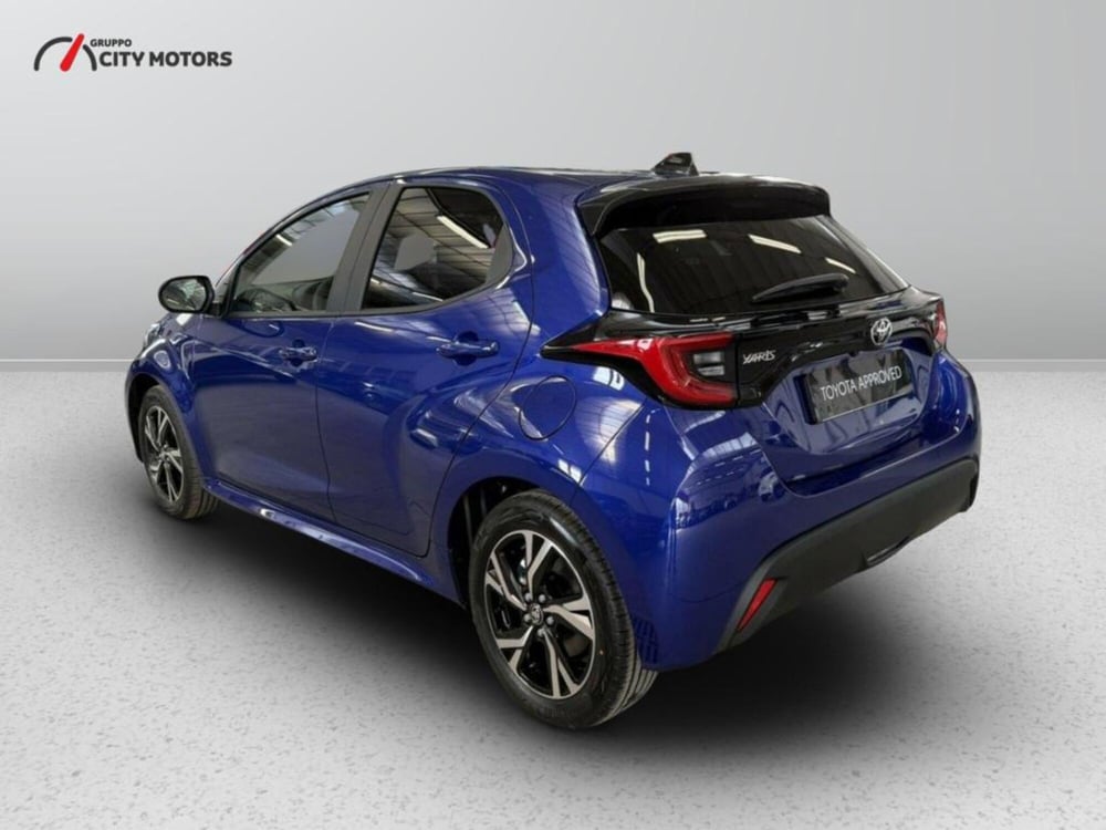 Toyota Yaris Cross nuova a Monza e Brianza (4)