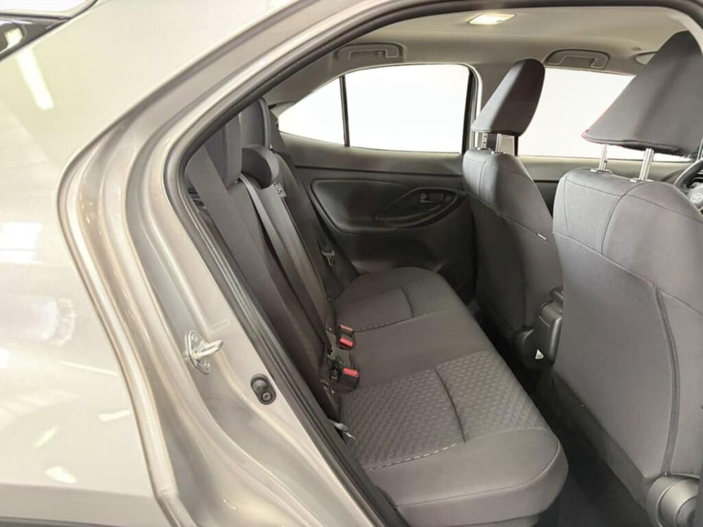 Toyota Yaris Cross nuova a Monza e Brianza (10)