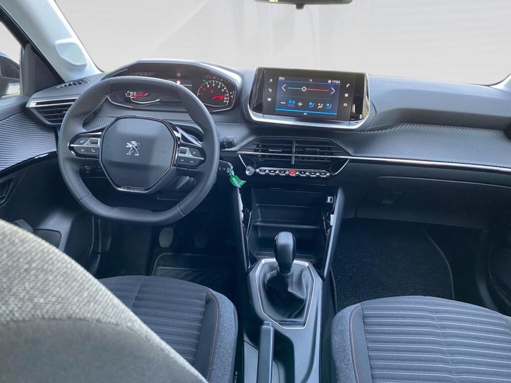 Peugeot 208 usata a Torino (6)
