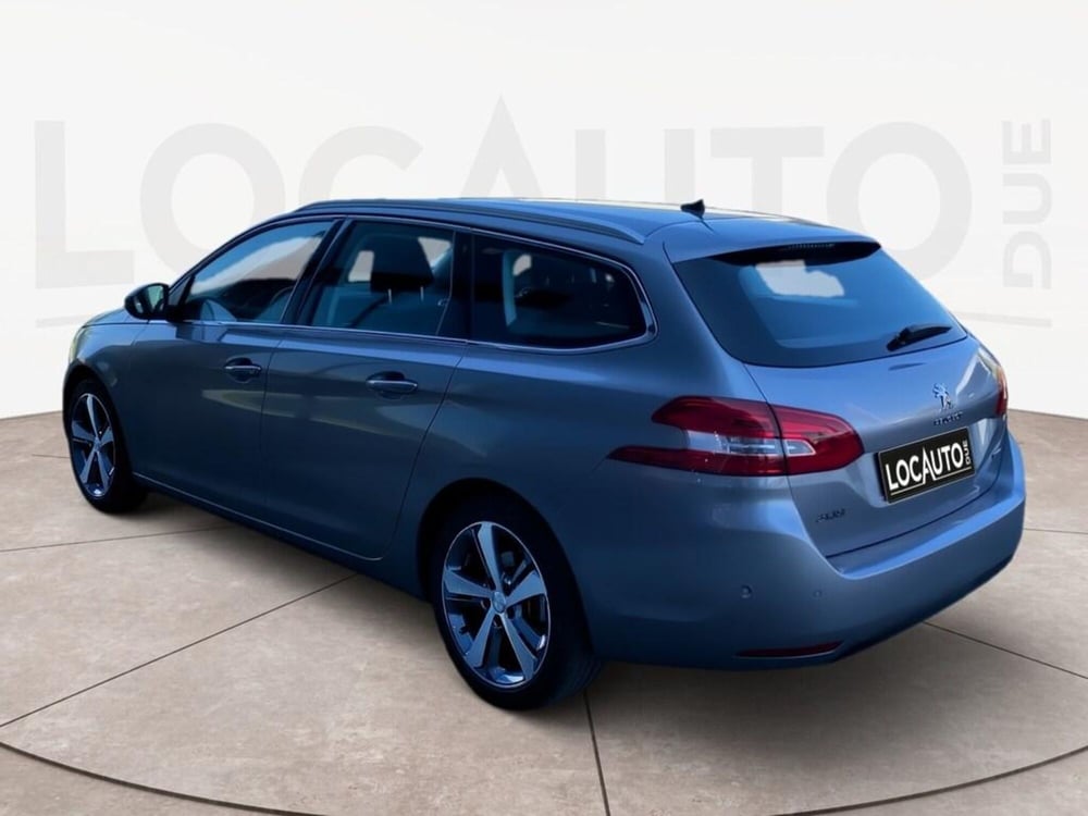 Peugeot 308 SW usata a Torino (4)