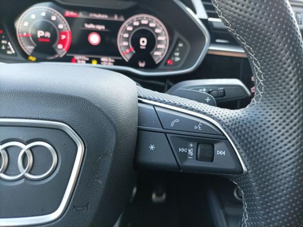 Audi Q3 Sportback usata a Milano (13)