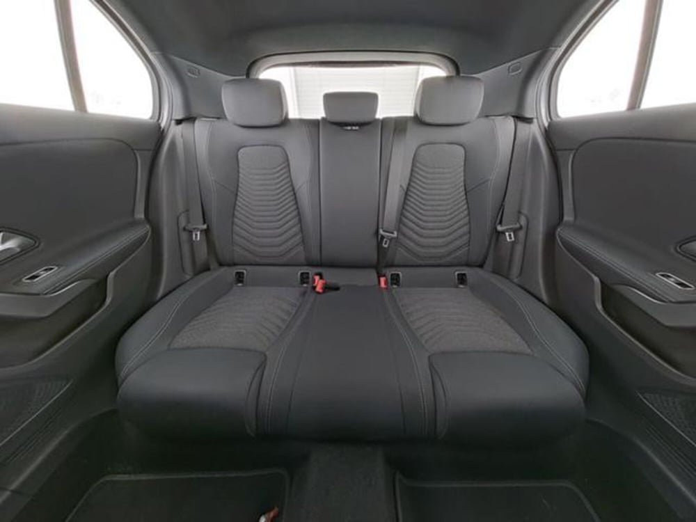 Mercedes-Benz Classe A usata a Milano (10)