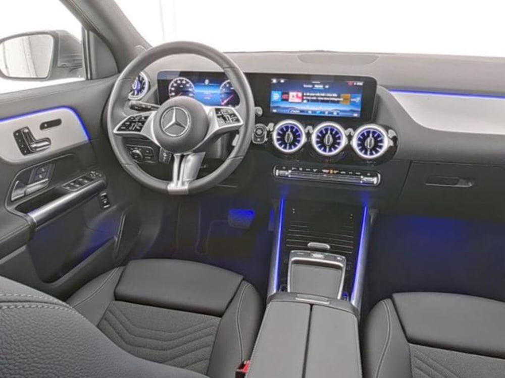 Mercedes-Benz Classe A usata a Milano (7)