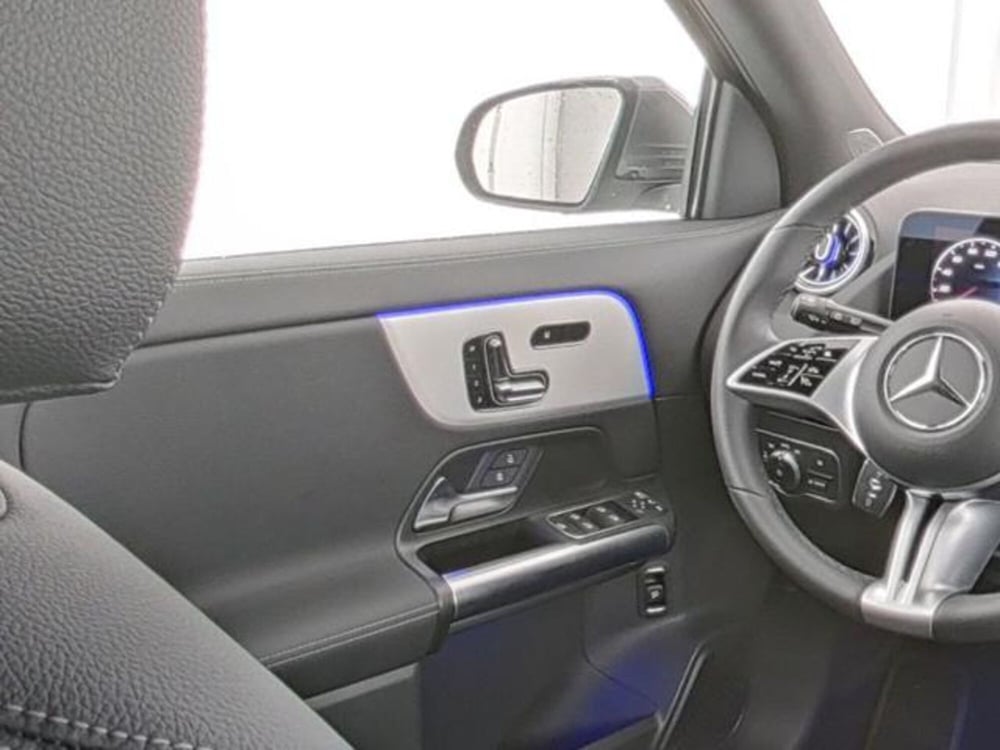 Mercedes-Benz Classe A usata a Milano (9)