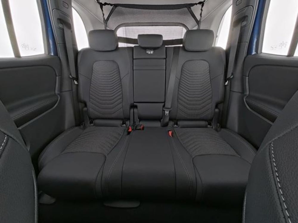 Mercedes-Benz GLB usata a Milano (10)