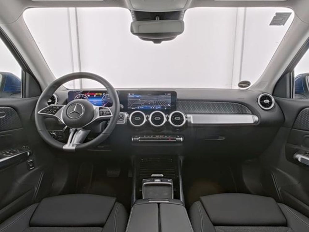 Mercedes-Benz GLB usata a Milano (6)