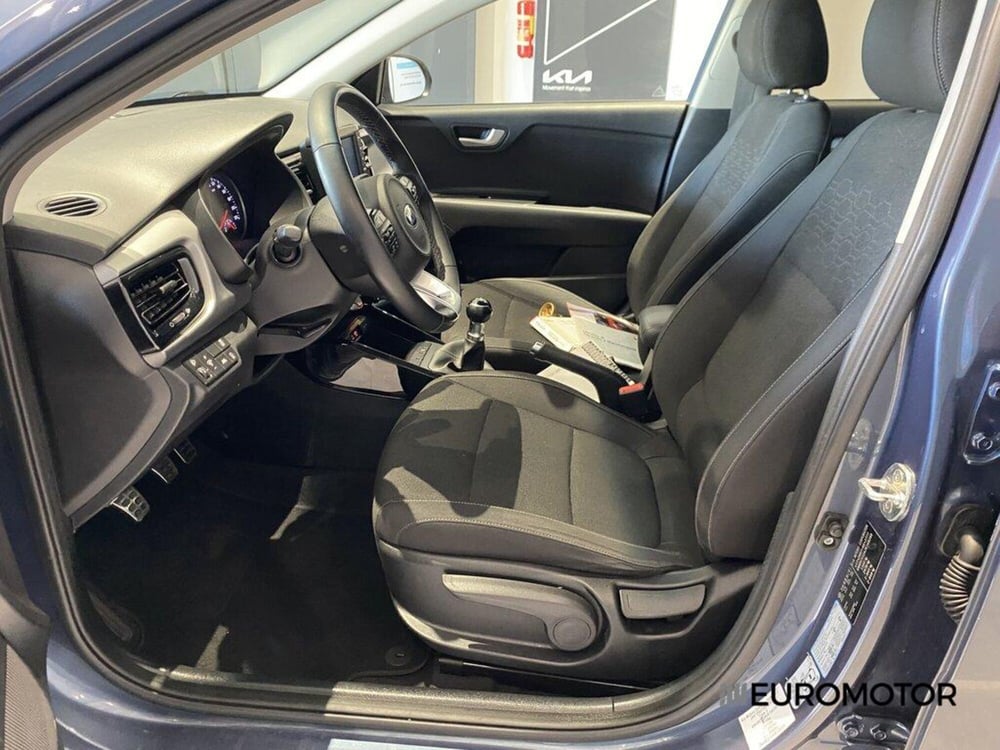 Kia Rio usata a Bari (14)