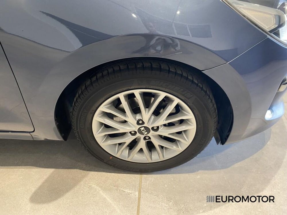 Kia Rio usata a Bari (5)
