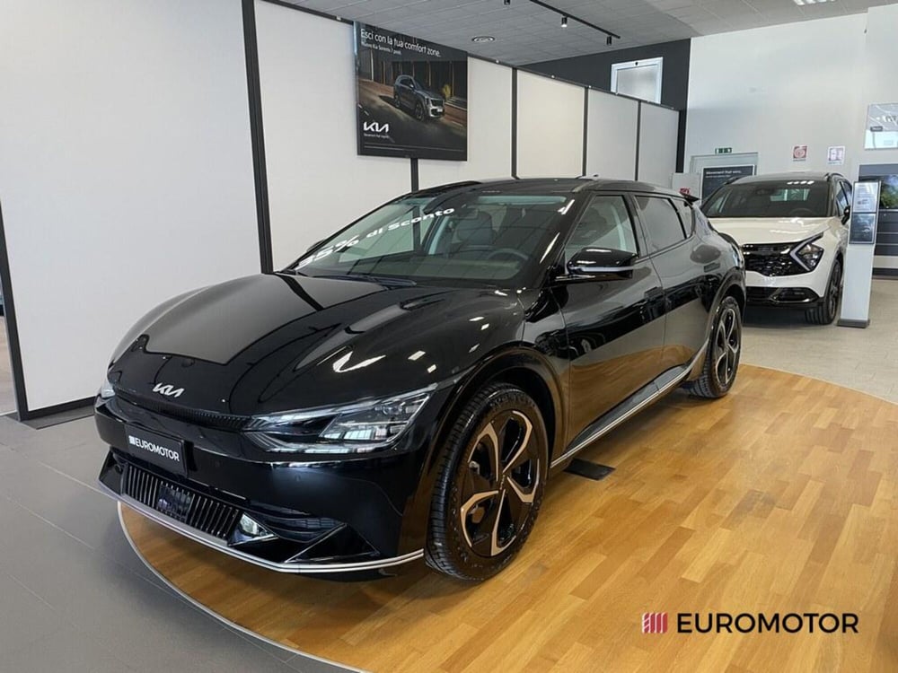 Kia EV6 nuova a Bari