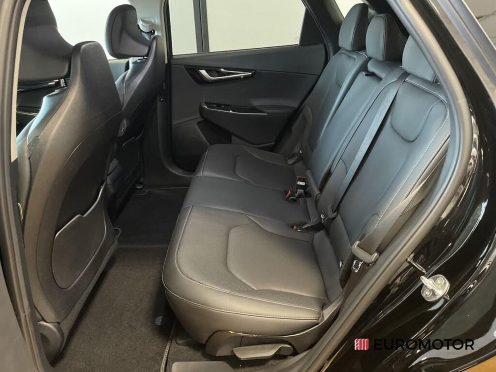 Kia EV6 nuova a Bari (9)
