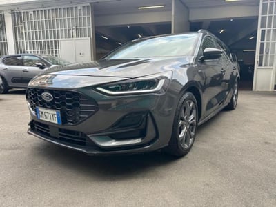Ford Focus Station Wagon 1.0 EcoBoost Hybrid 125 CV Powershift SW ST-Line Style del 2023 usata a Torino