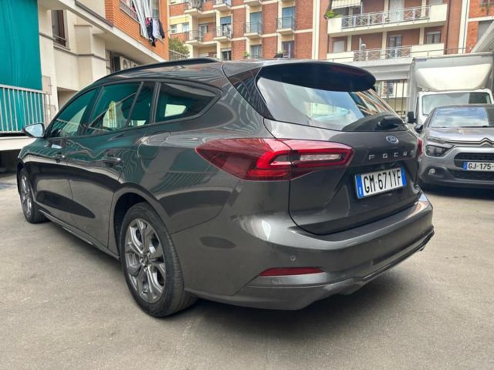 Ford Focus Station Wagon usata a Torino (6)