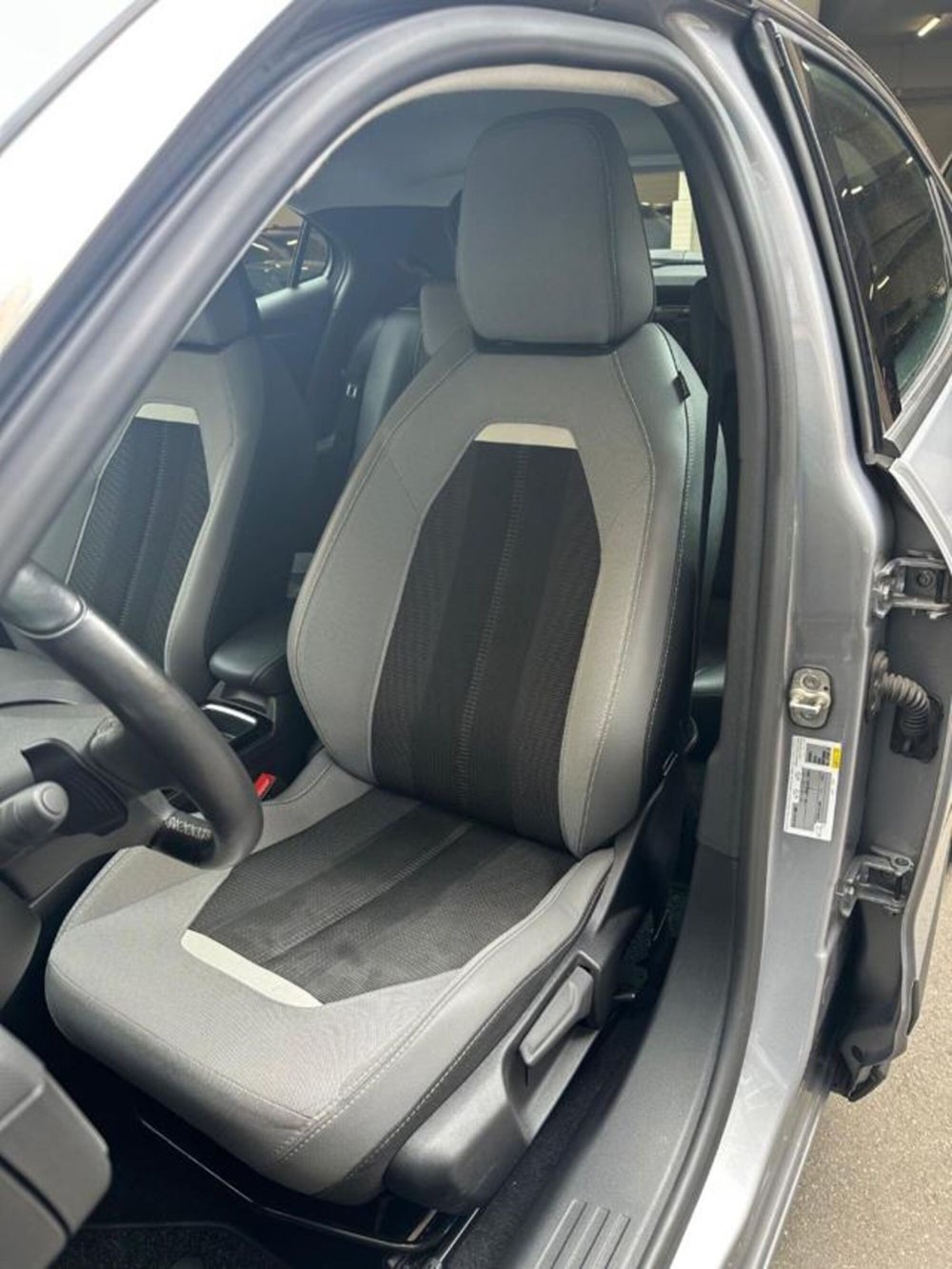Opel Mokka usata a Torino (14)