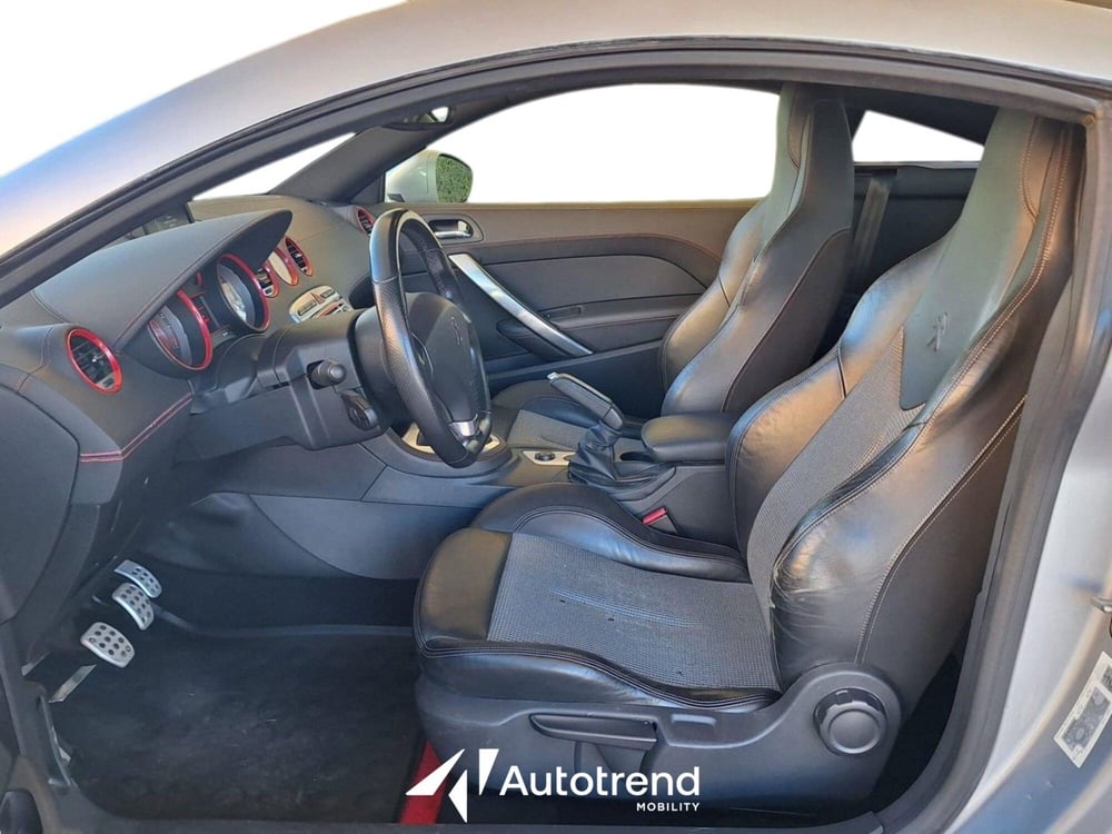 Peugeot RCZ usata a Bari (6)