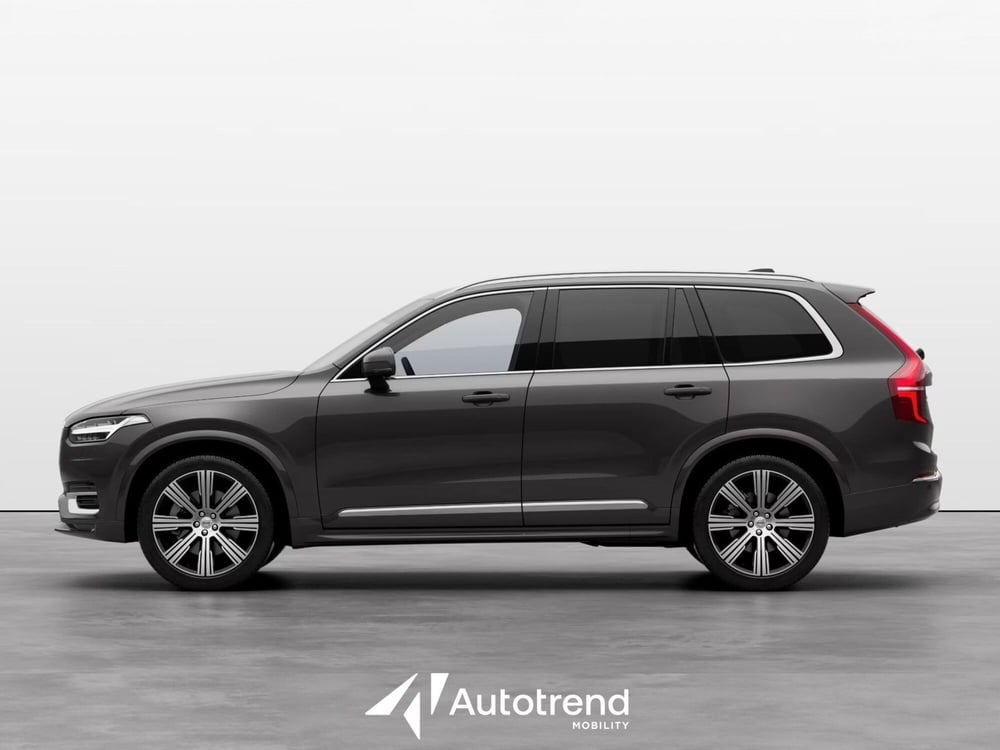 Volvo XC90 nuova a Bari (2)