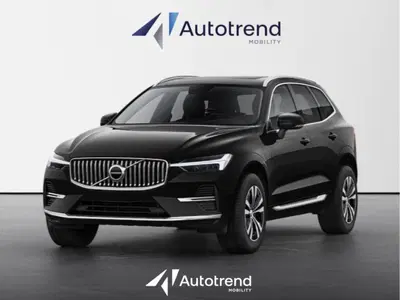 Volvo XC60 T6 Recharge AWD Plug-in Hybrid automatico Essential nuova a Bari