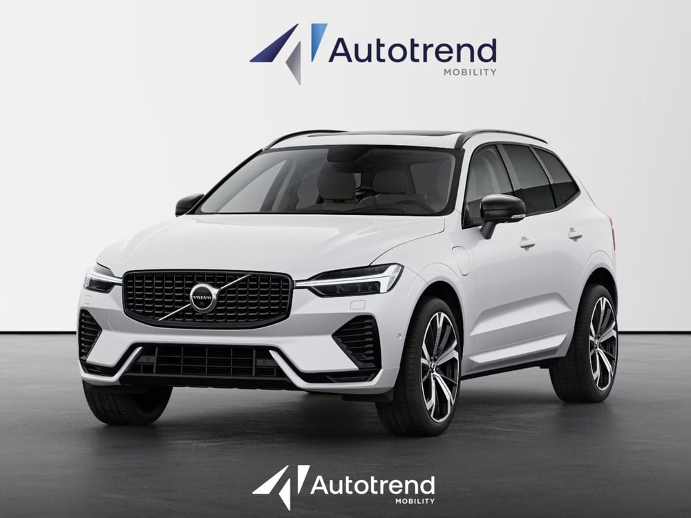 Volvo XC60 nuova a Bari