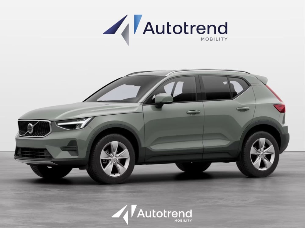 Volvo XC40 nuova a Bari