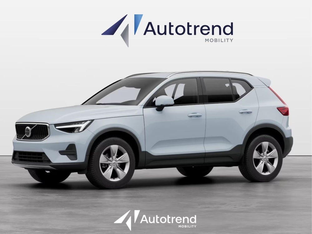Volvo XC40 nuova a Bari