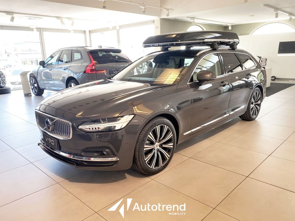 Volvo V90 nuova a Bari