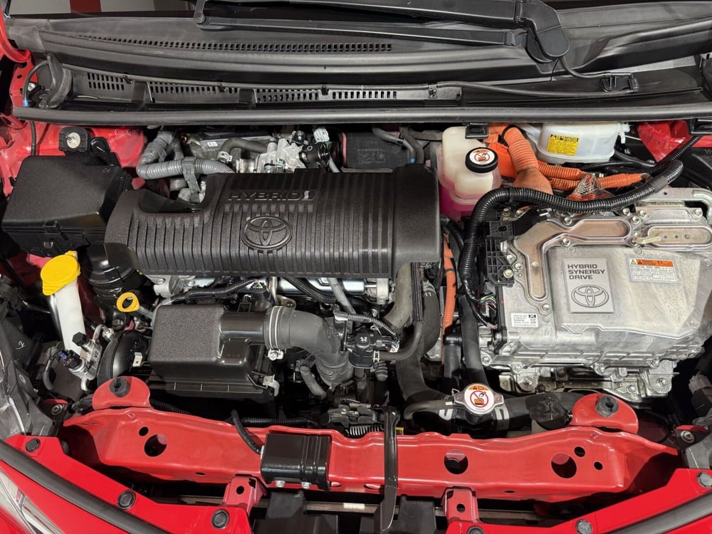 Toyota Yaris usata a Lecco (16)