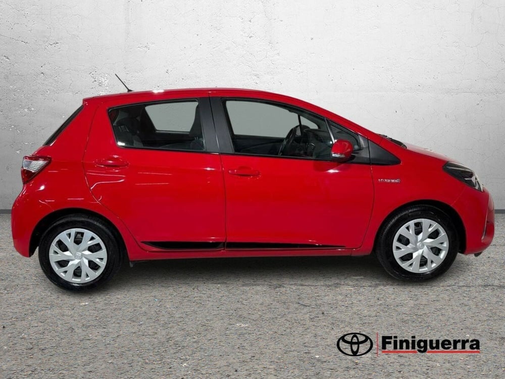 Toyota Yaris usata a Lecco (5)